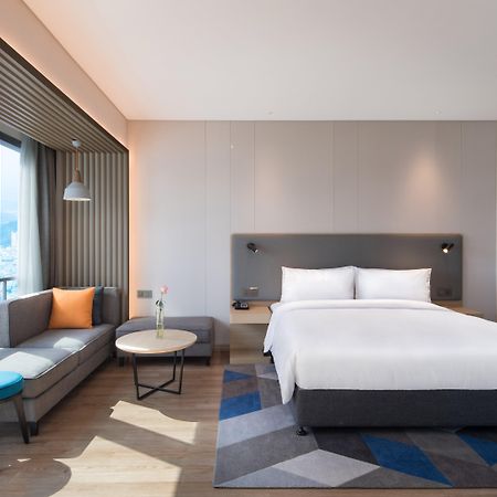 Holiday Inn Express Shenzhen Haiyuan City By Ihg Eksteriør billede